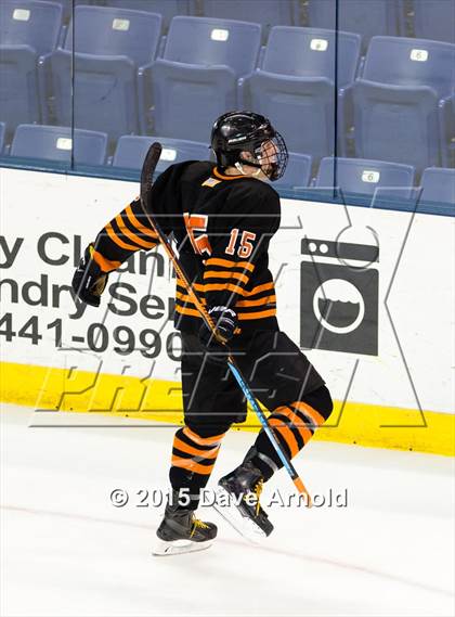 Thumbnail 2 in Woburn Memorial vs Springfield Cathedral (MIAA Super 8 Game 1) photogallery.