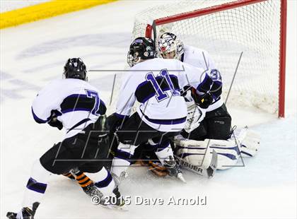 Thumbnail 3 in Woburn Memorial vs Springfield Cathedral (MIAA Super 8 Game 1) photogallery.