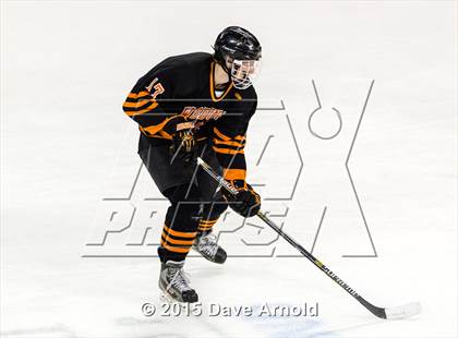 Thumbnail 3 in Woburn Memorial vs Springfield Cathedral (MIAA Super 8 Game 1) photogallery.