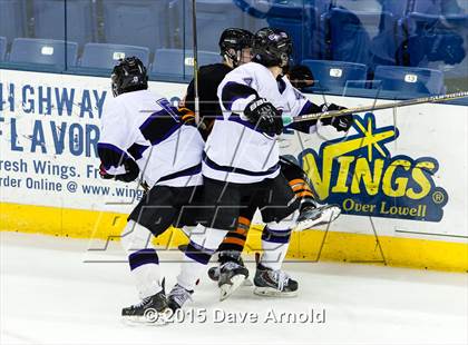 Thumbnail 3 in Woburn Memorial vs Springfield Cathedral (MIAA Super 8 Game 1) photogallery.