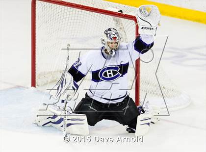 Thumbnail 2 in Woburn Memorial vs Springfield Cathedral (MIAA Super 8 Game 1) photogallery.