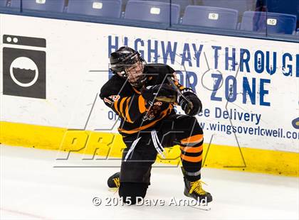Thumbnail 3 in Woburn Memorial vs Springfield Cathedral (MIAA Super 8 Game 1) photogallery.