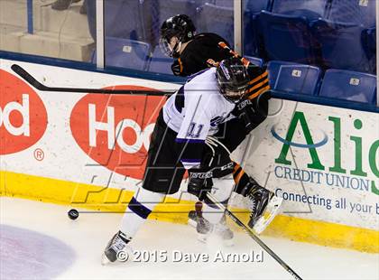 Thumbnail 3 in Woburn Memorial vs Springfield Cathedral (MIAA Super 8 Game 1) photogallery.