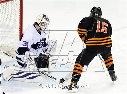 Thumbnail 3 in Woburn Memorial vs Springfield Cathedral (MIAA Super 8 Game 1) photogallery.