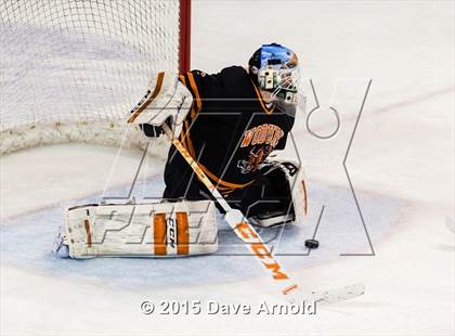 Thumbnail 2 in Woburn Memorial vs Springfield Cathedral (MIAA Super 8 Game 1) photogallery.