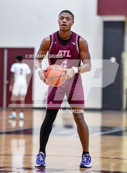 Thumbnail 2 in Atlanta @ Tenaha (Holiday Hoops Classic) photogallery.