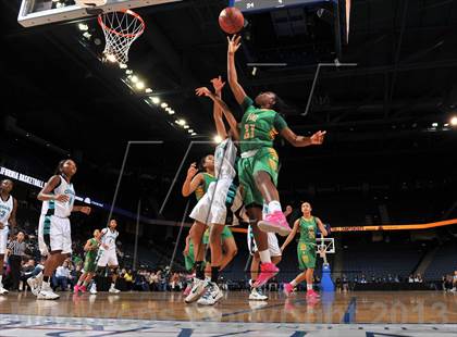Thumbnail 2 in Long Beach Poly vs. Canyon Springs (CIF SoCal Regional D1 Final) photogallery.