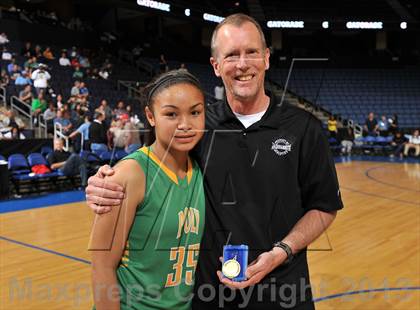 Thumbnail 1 in Long Beach Poly vs. Canyon Springs (CIF SoCal Regional D1 Final) photogallery.