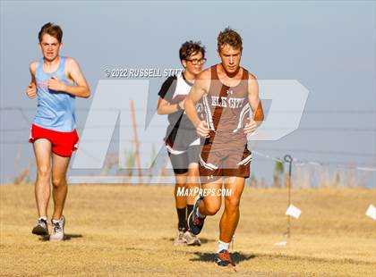 Thumbnail 3 in Kingfisher Cross Country Meet photogallery.