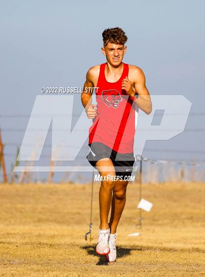 Thumbnail 1 in Kingfisher Cross Country Meet photogallery.