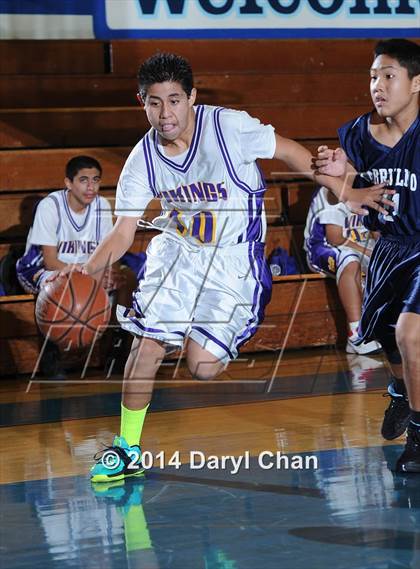 Thumbnail 3 in Gabrielino vs Mountain View (San Marino Tournament) photogallery.