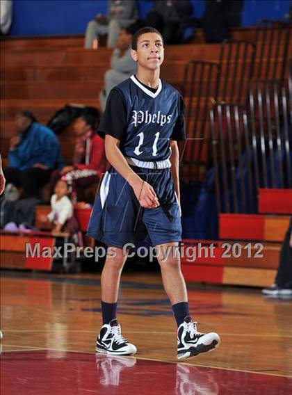 Thumbnail 1 in Shipley vs. Phelps (12th Annual Kobe Bryant Classic) photogallery.