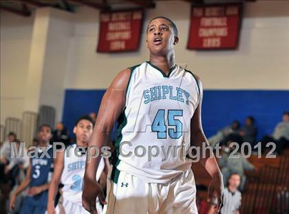 Thumbnail 3 in Shipley vs. Phelps (12th Annual Kobe Bryant Classic) photogallery.