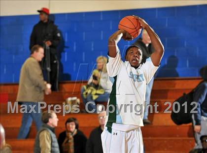 Thumbnail 2 in Shipley vs. Phelps (12th Annual Kobe Bryant Classic) photogallery.