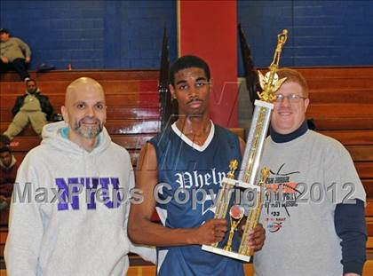 Thumbnail 3 in Shipley vs. Phelps (12th Annual Kobe Bryant Classic) photogallery.