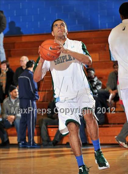 Thumbnail 1 in Shipley vs. Phelps (12th Annual Kobe Bryant Classic) photogallery.