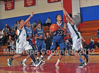 Thumbnail 1 in Shipley vs. Phelps (12th Annual Kobe Bryant Classic) photogallery.