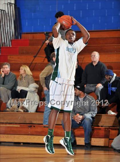 Thumbnail 2 in Shipley vs. Phelps (12th Annual Kobe Bryant Classic) photogallery.