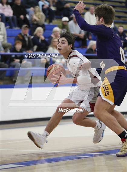 Thumbnail 2 in Gibault Catholic vs Civic Memorial (Freeburg/Columbia Holliday Tournament) photogallery.