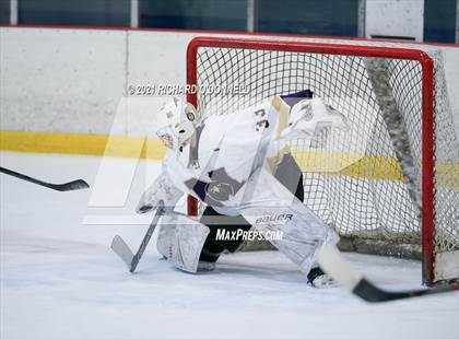 Thumbnail 3 in St. John-Vianney vs Monroe Township photogallery.