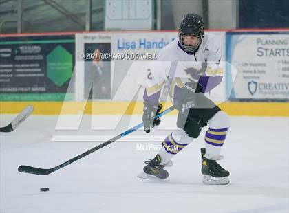 Thumbnail 2 in St. John-Vianney vs Monroe Township photogallery.