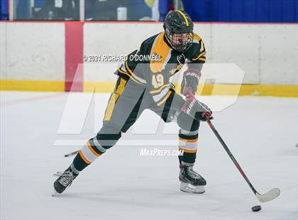 Thumbnail 2 in St. John-Vianney vs Monroe Township photogallery.