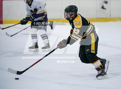 Thumbnail 1 in St. John-Vianney vs Monroe Township photogallery.