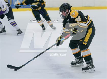 Thumbnail 3 in St. John-Vianney vs Monroe Township photogallery.