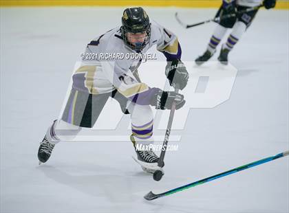 Thumbnail 2 in St. John-Vianney vs Monroe Township photogallery.