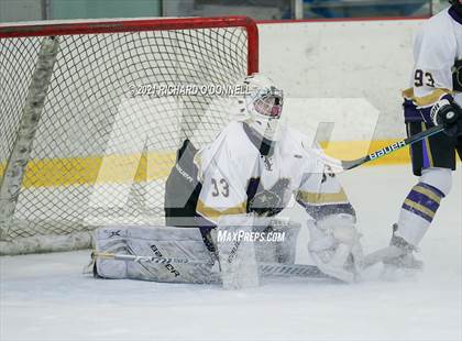 Thumbnail 1 in St. John-Vianney vs Monroe Township photogallery.