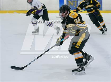 Thumbnail 1 in St. John-Vianney vs Monroe Township photogallery.