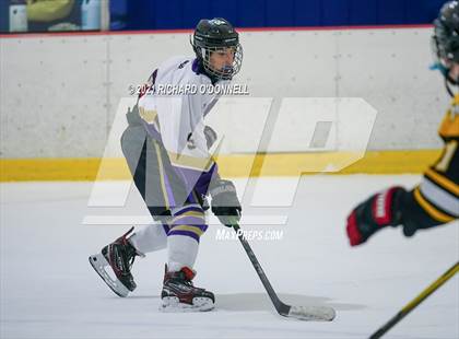 Thumbnail 2 in St. John-Vianney vs Monroe Township photogallery.