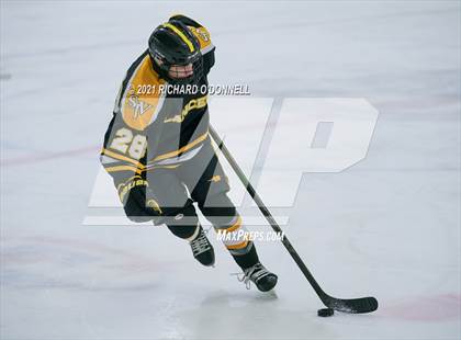 Thumbnail 1 in St. John-Vianney vs Monroe Township photogallery.