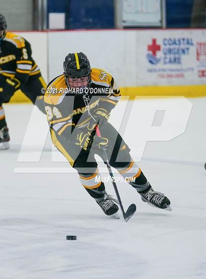 Thumbnail 3 in St. John-Vianney vs Monroe Township photogallery.