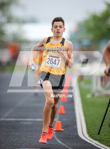Thumbnail 1 in KHSAA Class A Region 3 Track and Field Championships photogallery.