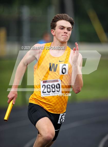 Thumbnail 2 in KHSAA Class A Region 3 Track and Field Championships photogallery.