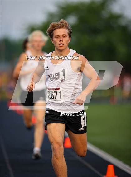 Thumbnail 1 in KHSAA Class A Region 3 Track and Field Championships photogallery.