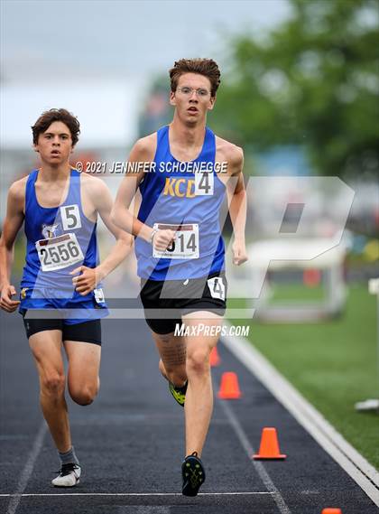 Thumbnail 2 in KHSAA Class A Region 3 Track and Field Championships photogallery.