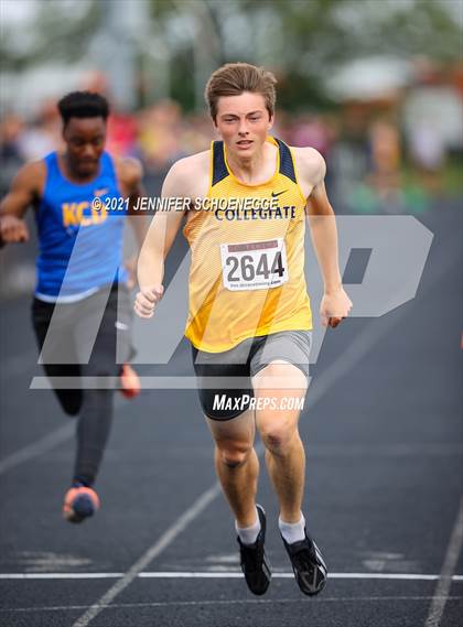 Thumbnail 2 in KHSAA Class A Region 3 Track and Field Championships photogallery.
