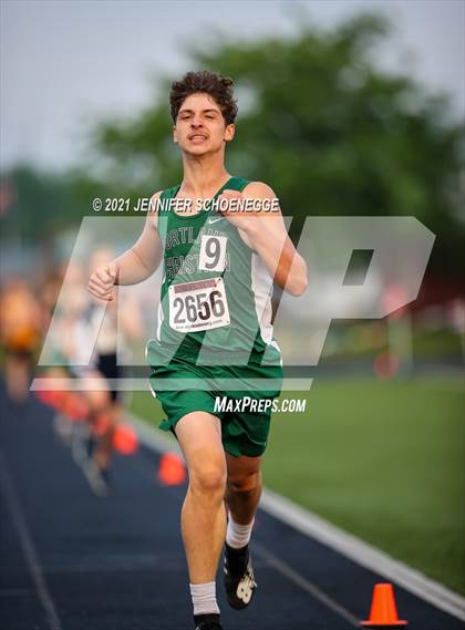 Thumbnail 2 in KHSAA Class A Region 3 Track and Field Championships photogallery.