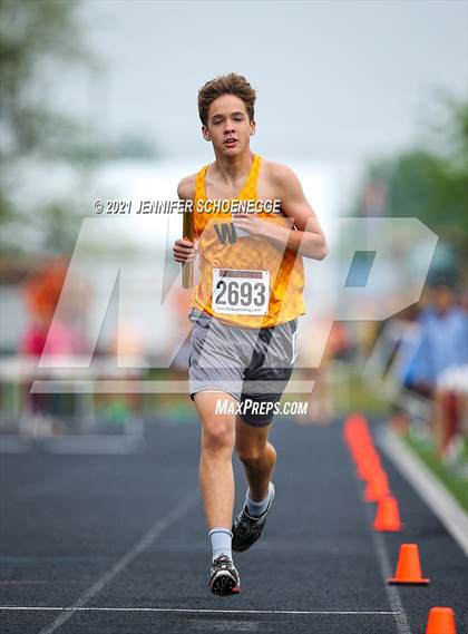 Thumbnail 2 in KHSAA Class A Region 3 Track and Field Championships photogallery.