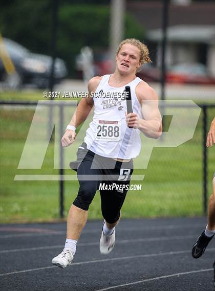 Thumbnail 1 in KHSAA Class A Region 3 Track and Field Championships photogallery.