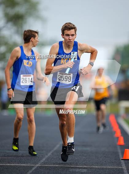 Thumbnail 1 in KHSAA Class A Region 3 Track and Field Championships photogallery.