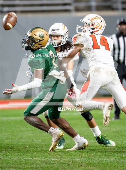 Thumbnail 1 in Northern Nash vs. East Lincoln (NCHSAA 3A Final) (1 of 2 - the Game) photogallery.