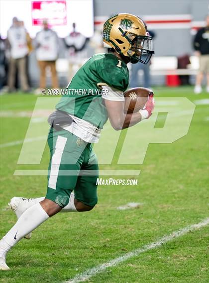 Thumbnail 2 in Northern Nash vs. East Lincoln (NCHSAA 3A Final) (1 of 2 - the Game) photogallery.