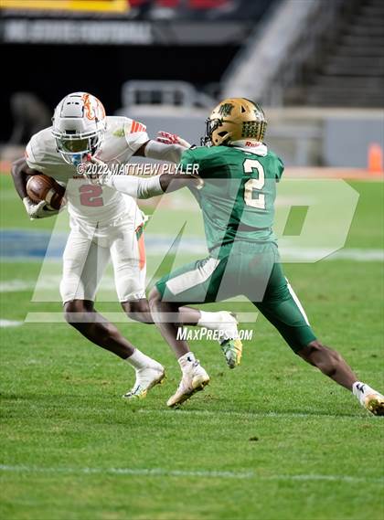Thumbnail 3 in Northern Nash vs. East Lincoln (NCHSAA 3A Final) (1 of 2 - the Game) photogallery.
