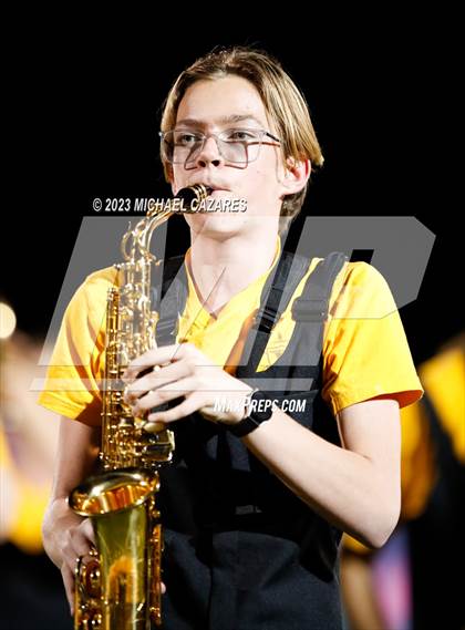 Thumbnail 3 in Youngker @ Marcos de Niza photogallery.