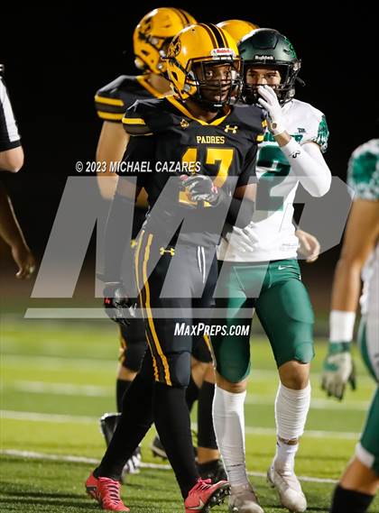 Thumbnail 3 in Youngker @ Marcos de Niza photogallery.