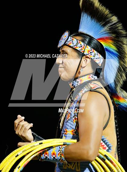 Thumbnail 2 in Youngker @ Marcos de Niza photogallery.