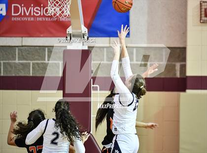 Thumbnail 2 in Moses Brown vs. West Warwick (RIIL Division 2 Final) photogallery.